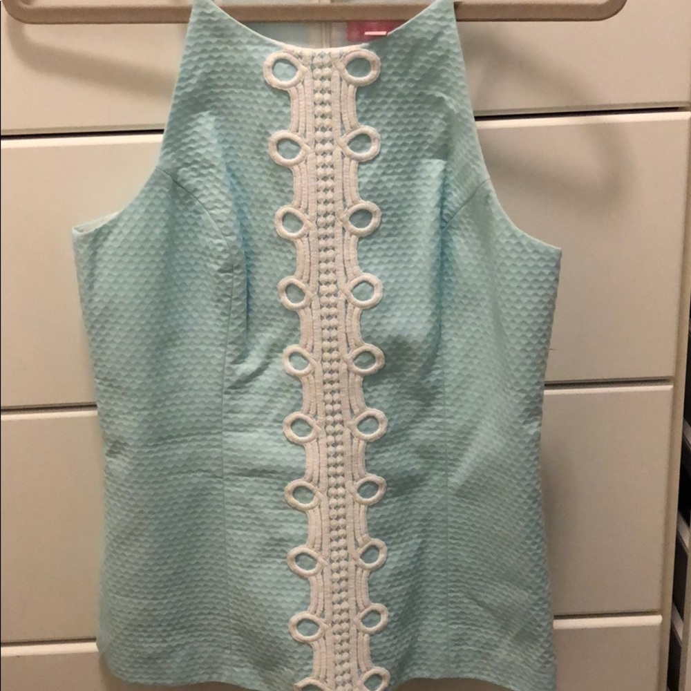 Beautiful blue Lily Pulitzer top - NEVER WORN